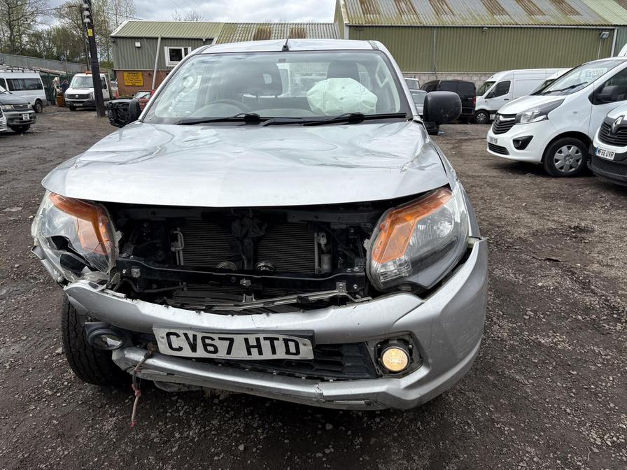 2017 Mitsubishi L200 – Model: L200 4Life DI-D – CV67HTD