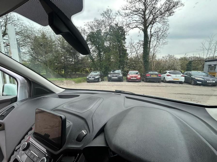 2019 Ford Transit Connect – Model: Transit Connect 240 Limited TDCi – BG69XEL