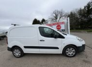 2016 Peugeot Partner – Model: Partner 850 Professional L1 HDi – HX16RYN