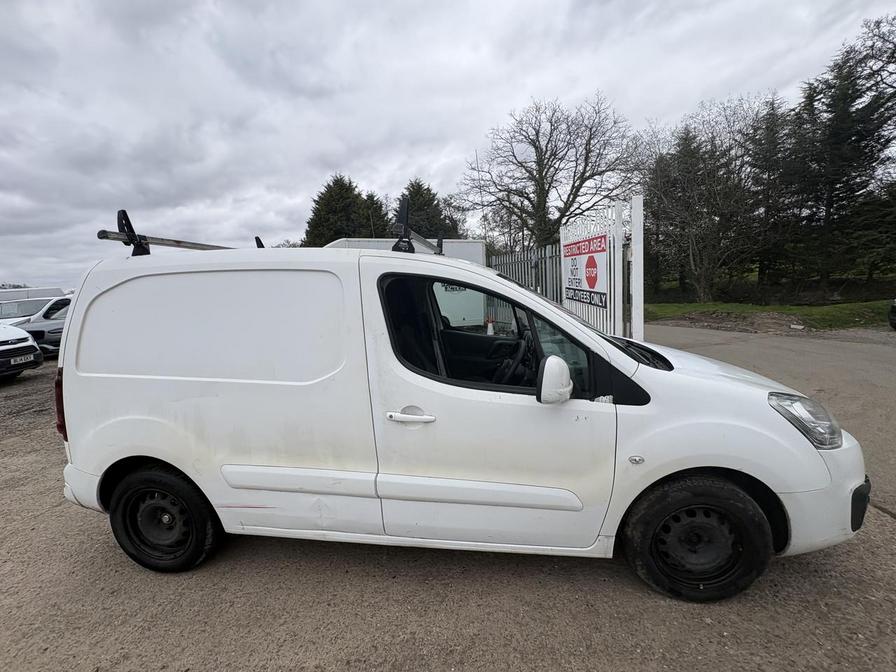 2016 Citroen Berlingo – Model: Berlingo 625 X Blue HDi – BL66KHM