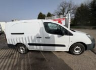 2017 Citroen Berlingo – Model: Berlingo 750 LX Blue HDi S/S – LC67VJJ