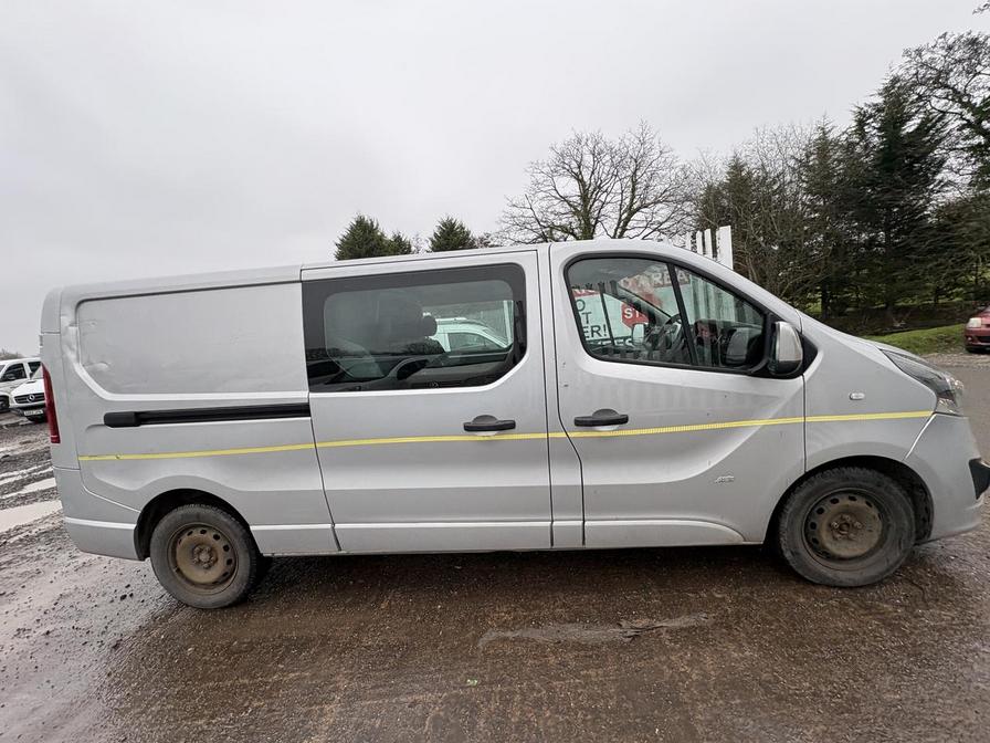 2015 Vauxhall Vivaro – Model: Vivaro  2900 Sportive CDTi – YP15JLU