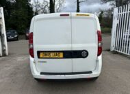 2016 Vauxhall Combo – Model: Combo 2000 L1H1 CDTi Sportive – DN16UAO