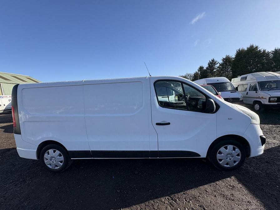 2019 Vauxhall Vivaro – Model: Vivaro  2900 Sportive CDTi – DV19YUR