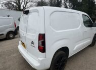 2022 Citroen Berlingo – Model: Berlingo 1000 Driver Professional Blue HDi – MD71YHM