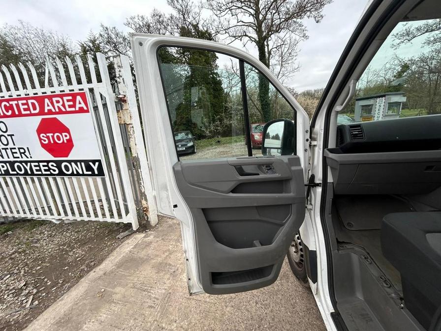 2021 Volkswagen Crafter – Model: Crafter CR35 Trendline TDI – DK21CKD