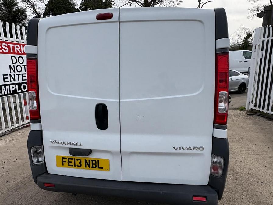 2013 Vauxhall Vivaro – Model: Vivaro 2900 CDTi SWB – FE13NBL