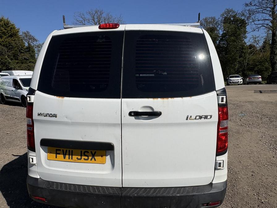 2011 Hyundai iLoad – Model: iLoad Classic CRDi 116 – FV11JSX