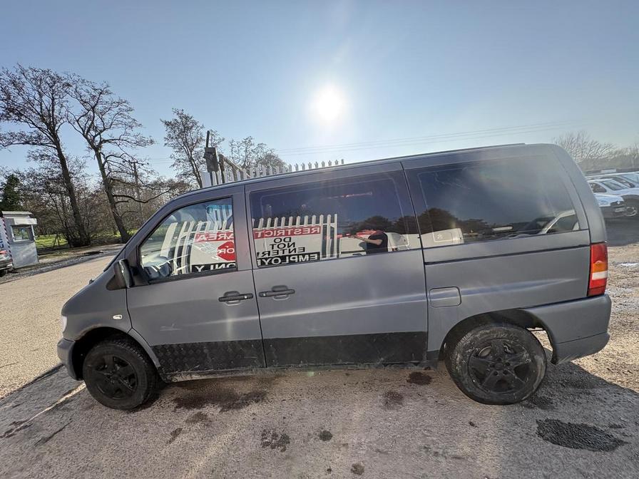 1999 Mercedes-Benz Vito – Model: Vito 110 CDi Traveliner – V609JRL