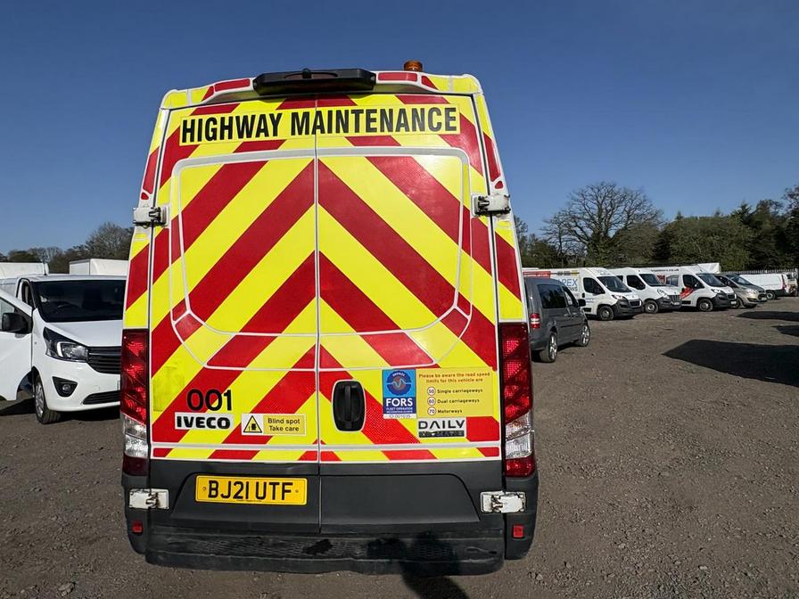 2021 Iveco Daily – Model: Daily 35S14b Auto – BJ21UTF