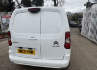 2022 Citroen Berlingo – Model: Berlingo 1000 Driver Professional Blue HDi – MD71YHM