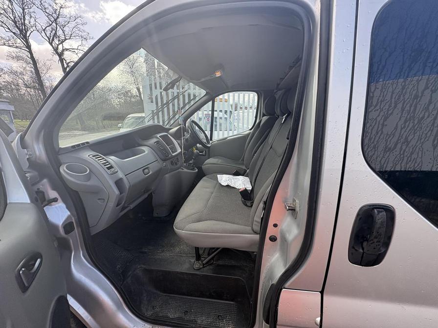 2014 Vauxhall Vivaro – Model: Vivaro 2700 Sportive CDTi – DP14TZX