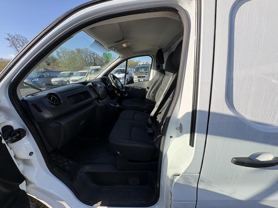 2019 Vauxhall Vivaro – Model: Vivaro  2900 Sportive CDTi – DV19YUR