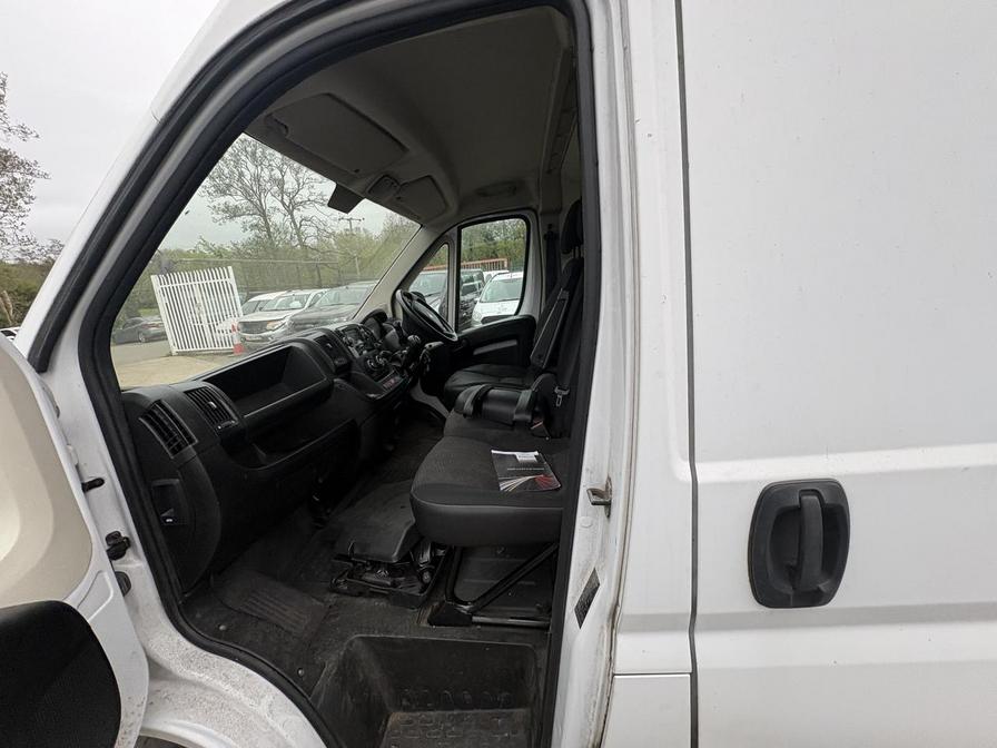 2021 Citroen Relay – Model: Relay 35 L3H2 Enterprise Blue HDi S/S – LD21WWF