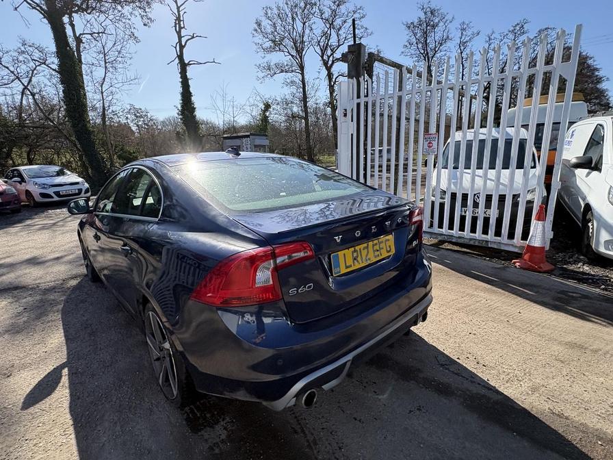 2012 Volvo S60 – Model: S60 R-Design Luxury D4 – LR12EFG