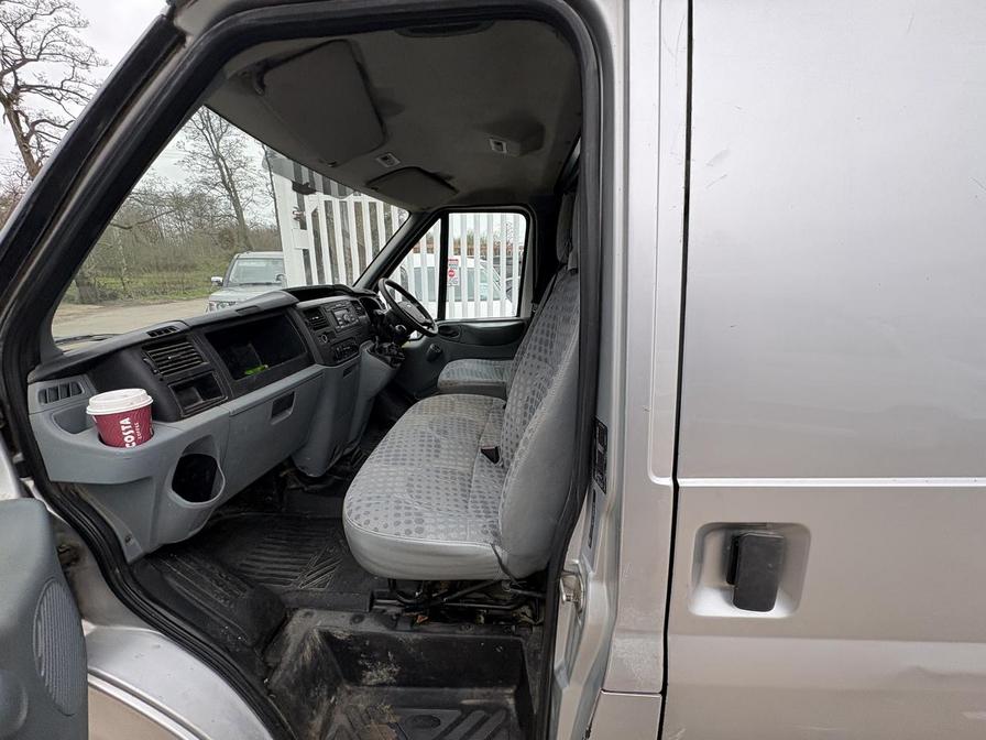 2010 Ford Transit – Model: Transit 85 T260 MWB FWD – EX10VDV