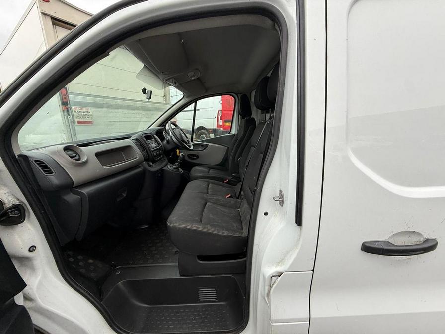 2016 Renault Trafic – Model: Trafic SL29 Business Energy dCi – MF66UVR