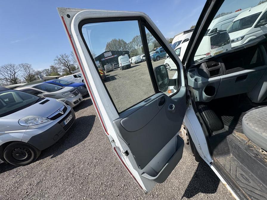 2014 Ford Transit – Model: Transit 125 T350 RWD – YK14OSV