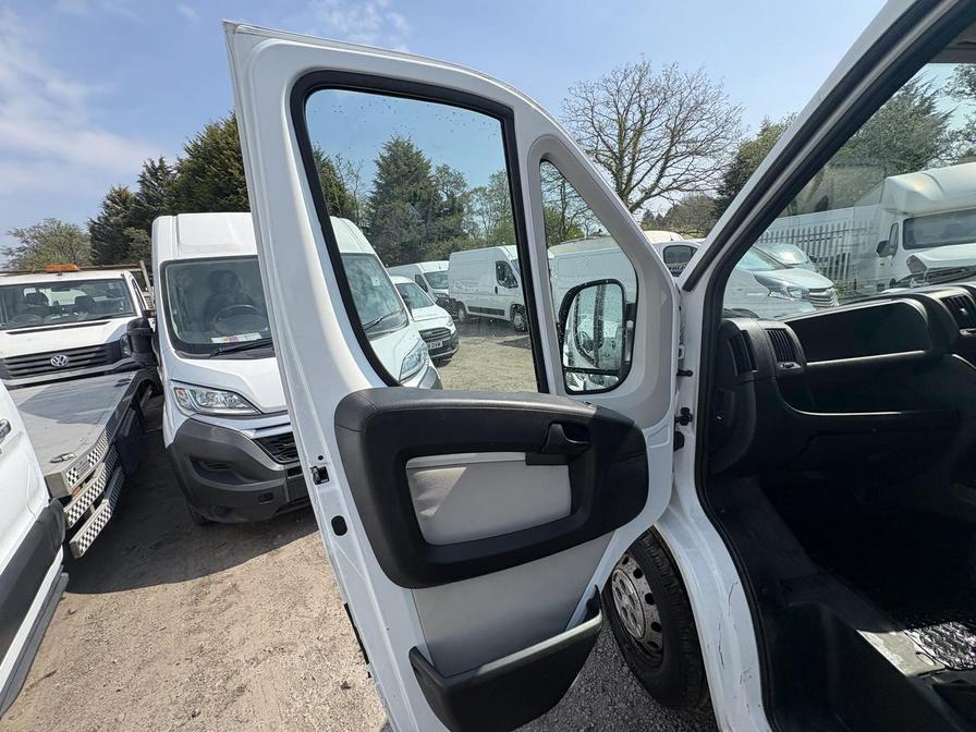 2019 Citroen Relay – Model: Relay 35 L2H2 Enterprise Blue HDi – SG19WXM