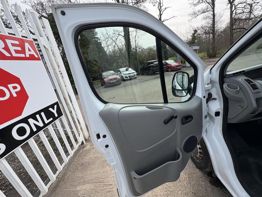 2013 Vauxhall Vivaro – Model: Vivaro 2900 CDTi SWB – FE13NBL