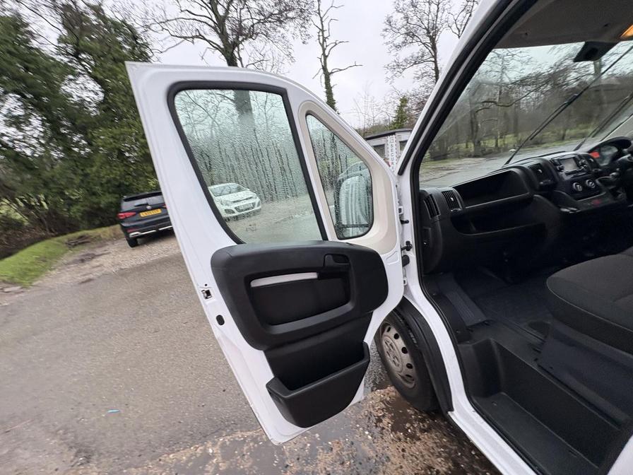 2022 Peugeot Boxer – Model: Boxer 435 Professional L4H2 Blue HDi – CF22DZU