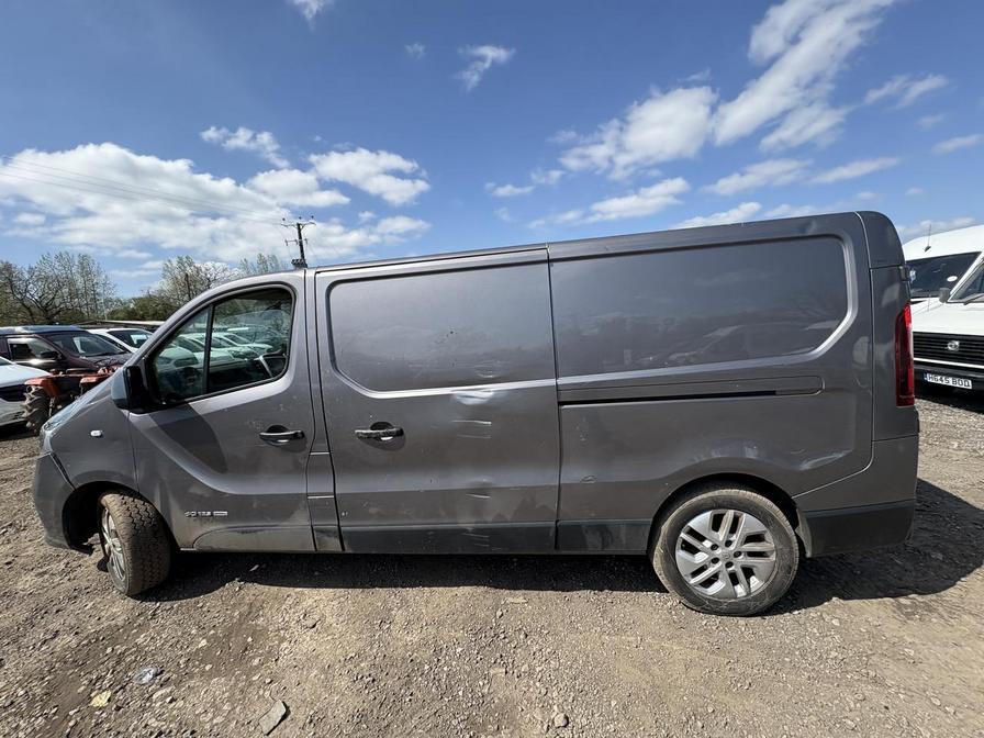 2016 Renault Trafic – Model: Trafic LL29 Sport Nav Energy dCi – MM66KSE