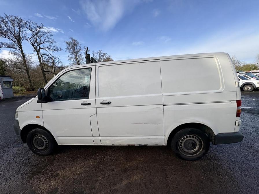 2006 Volkswagen Transporter – Model: Transporter T30 104 TDI – MF56DKK