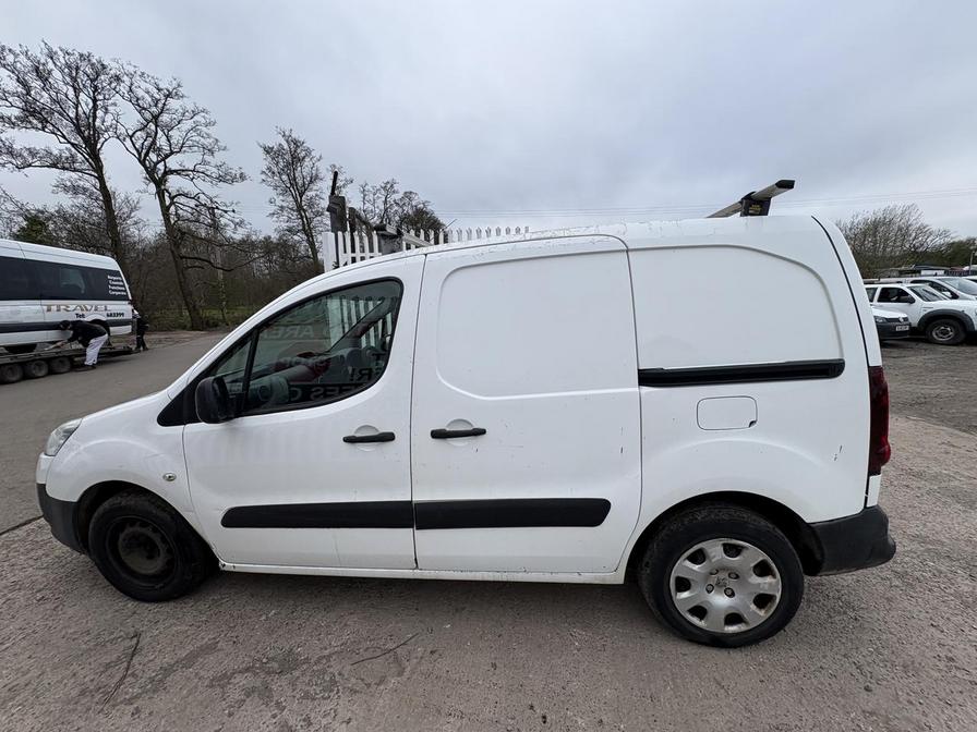 2016 Peugeot Partner – Model: Partner 850 Professional L1 HDi – HX16RYN