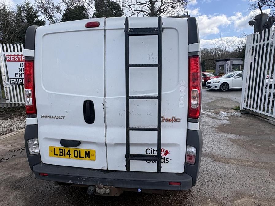 2014 Renault Trafic – Model: Trafic SL27 dCi – LB14OLM