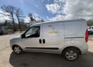 2015 Vauxhall Combo – Model: Combo 2000 L1H1 CDTi Sportive – FG65NTF