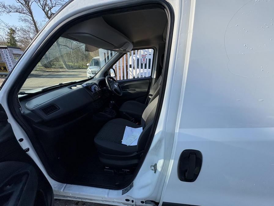 2021 Fiat Doblo Cargo – Model: Doblo 16v Tecnico Maxi MultiJet II – CX21JOU