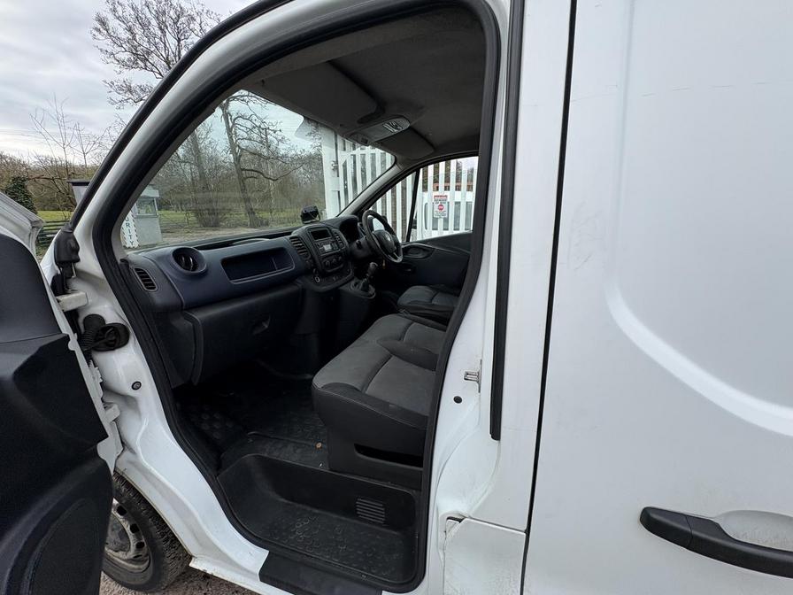 2015 Vauxhall Vivaro – Model: Vivaro  2900 CDTI – DU65UXV
