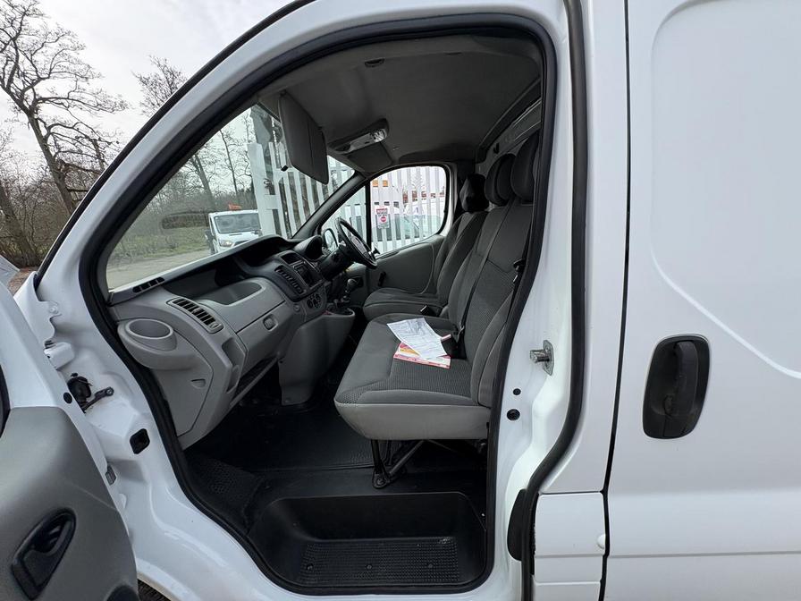 2013 Vauxhall Vivaro – Model: Vivaro 2900 CDTi SWB – FE13NBL