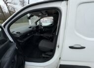 2022 Vauxhall Combo – Model: Combo 2300 Dynamic TD – KN22KTC