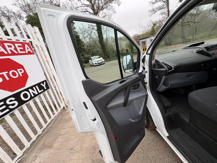 2017 Ford Transit Custom – Model: Transit Custom 310 – PO67CSU