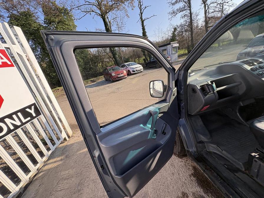 1999 Mercedes-Benz Vito – Model: Vito 110 CDi Traveliner – V609JRL