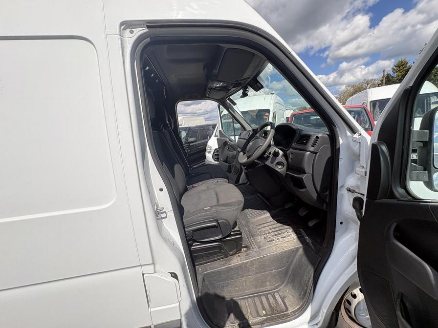 2021 Vauxhall Movano – Model: Movano L3H2 F3500 CDTi – DT70YTD