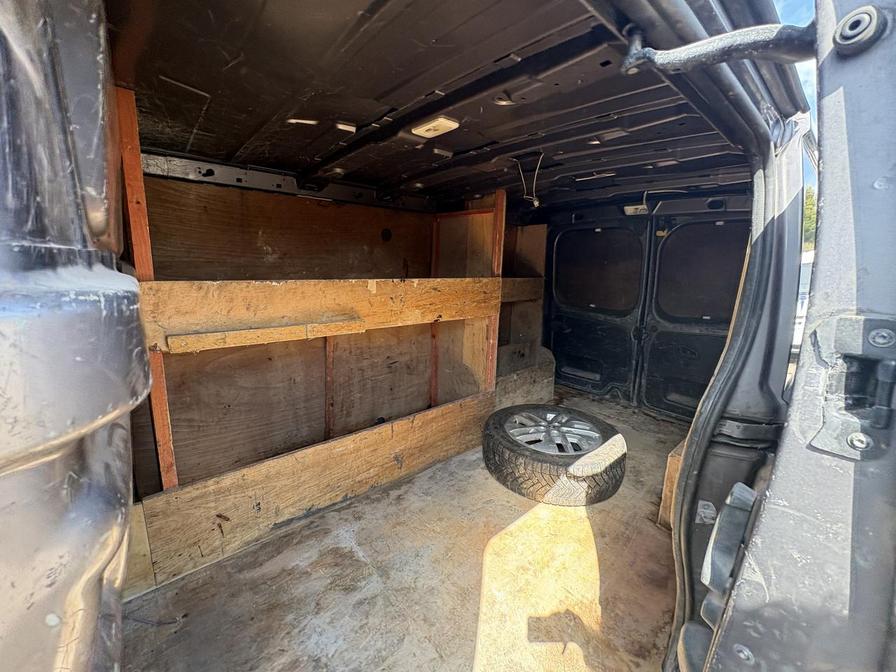 2016 Renault Trafic – Model: Trafic LL29 Sport Nav Energy dCi – MM66KSE