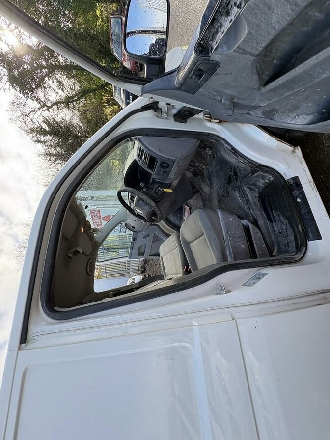 2006 Volkswagen Transporter – Model: Transporter T30 104 TDI – MF56DKK