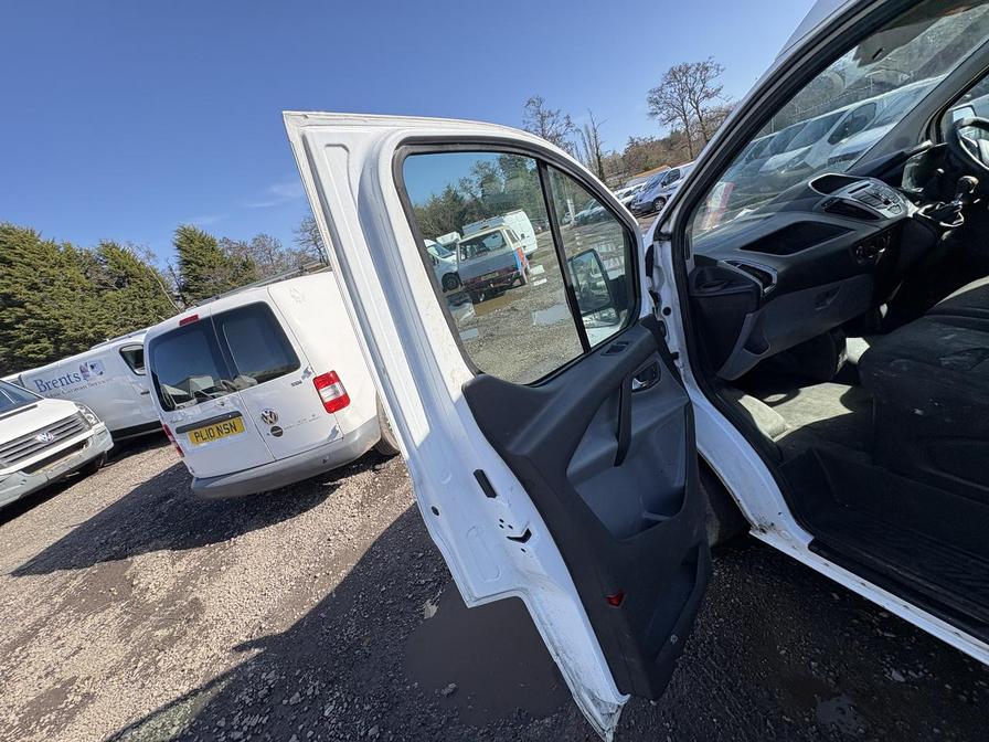 2015 Ford Transit Custom – Model: Transit Custom 290 Trend E-Tech – AF15NUM