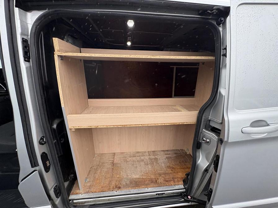 2020 Ford Transit Custom – Model: Transit Custom 300 Limited EcoBlue – FY20VHV