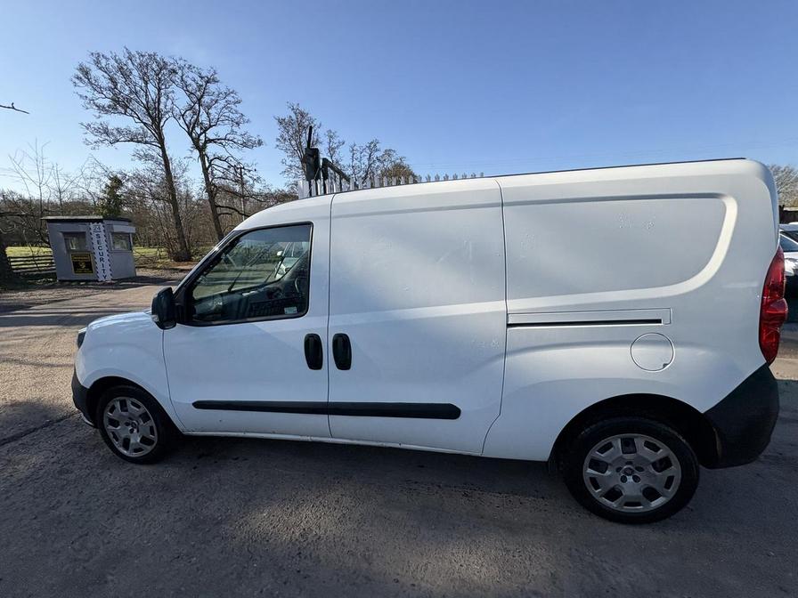 2021 Fiat Doblo Cargo – Model: Doblo 16v Tecnico Maxi MultiJet II – CX21JOU