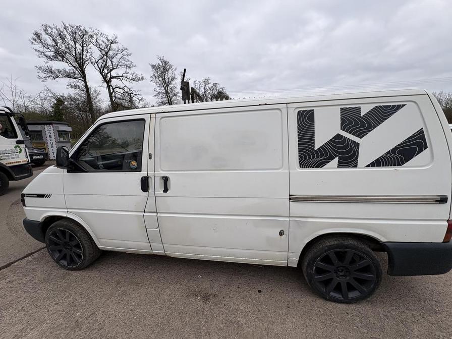 1998   – Model:  – R989FUD