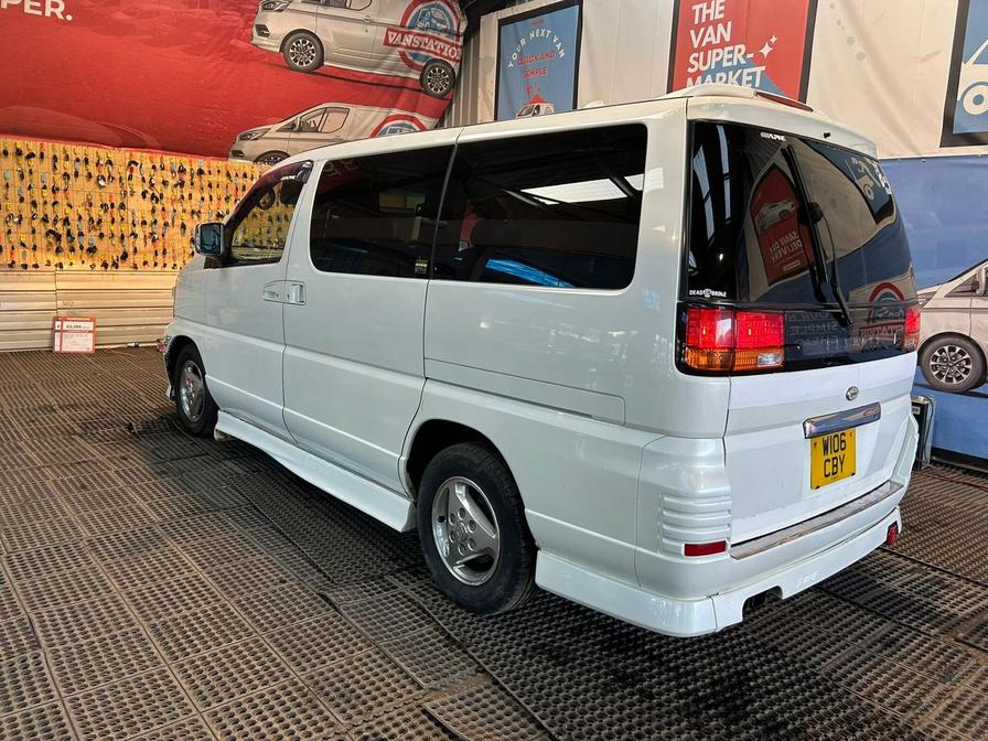 2000   – Model:  – W106CBY