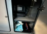 2000   – Model:  – W106CBY