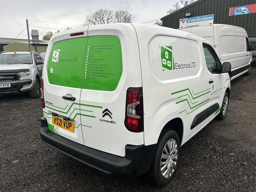 2021 Citroen Berlingo – Model: Berlingo 1000 Enterprise Blue HDi – KS21VUP