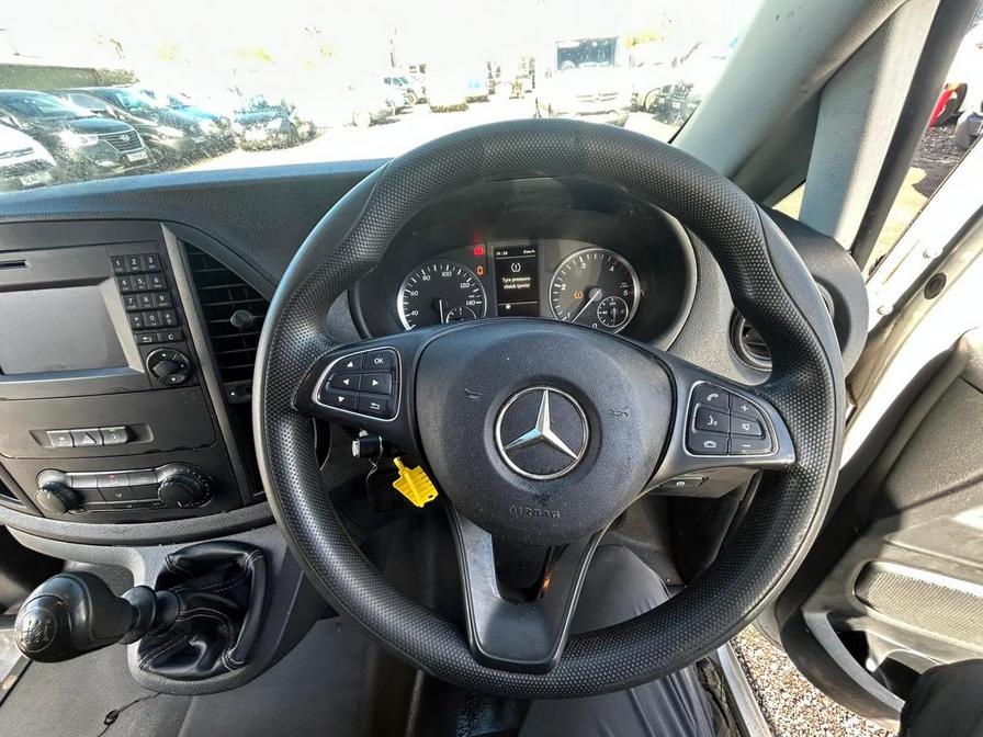 2017 Mercedes-Benz Vito – Model: Vito 114 Bluetec – WX67ZUA