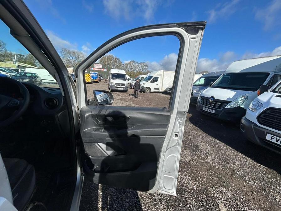 2017 Mercedes-Benz Vito – Model: Vito 114 Bluetec – WX67ZUA