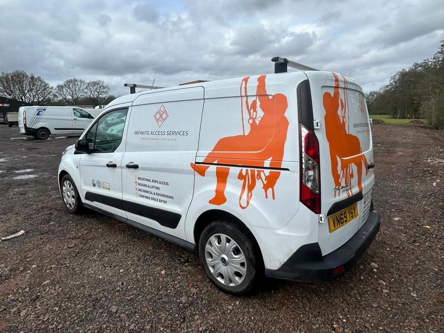 2019 Ford Transit Connect – Model: Transit Connect 230 Trend TDCi – VN69YSY