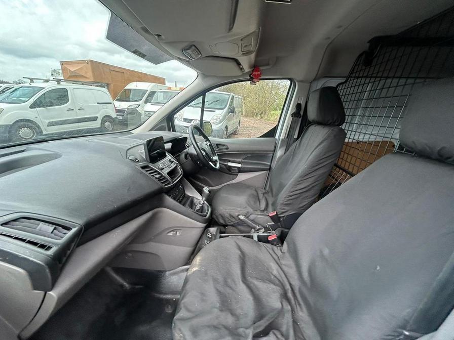 2019 Ford Transit Connect – Model: Transit Connect 230 Trend TDCi – VN69YSY